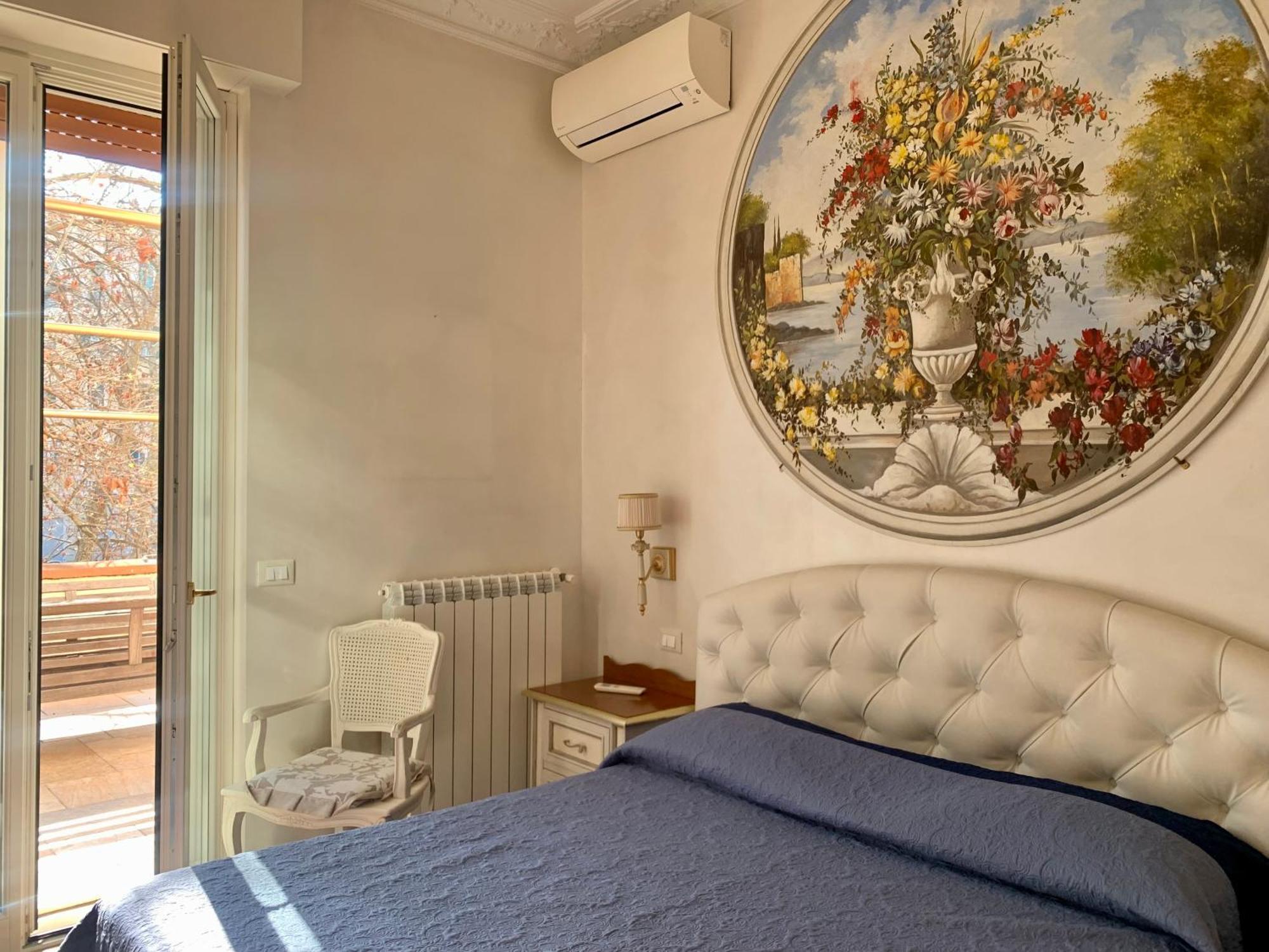 La Tua Casa Nel Centro Di Ostia Villa Екстериор снимка